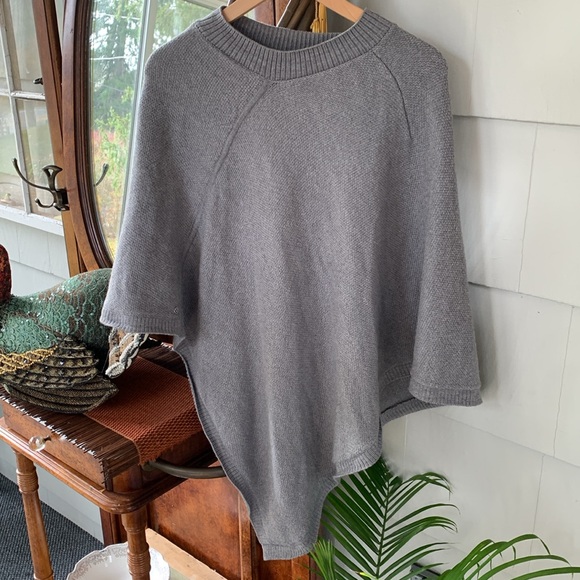 HOLD Lululemon athletica Poncho Merino Wool Sweater Pullover - Picture 6 of 8